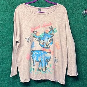 465 NWOT Knit Top Deer Graphic